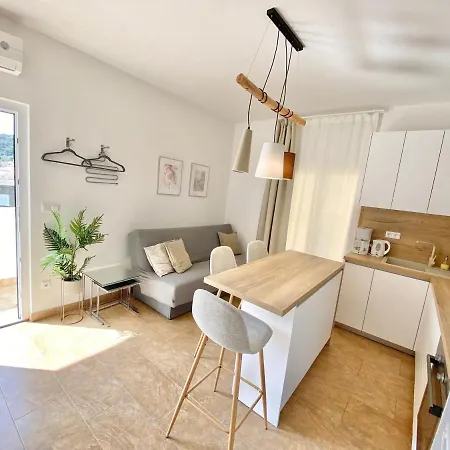 Apartment Mamma Mia Apartments-city Center *