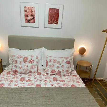 Mamma Mia Apartments-city Center Apartment *