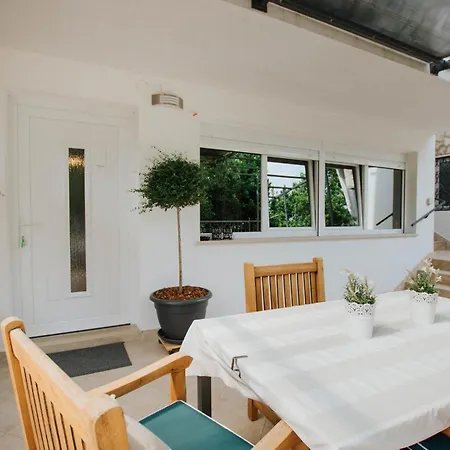 Apartment Mamma Mia Apartments-city Center Hvar Town