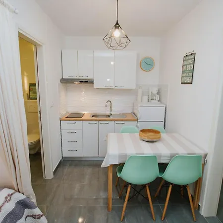 Lägenhet Mamma Mia Apartments-city Center