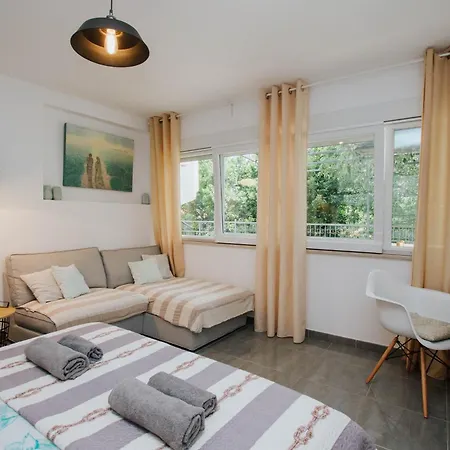 Mamma Mia Apartments-city Center * Hvar Town