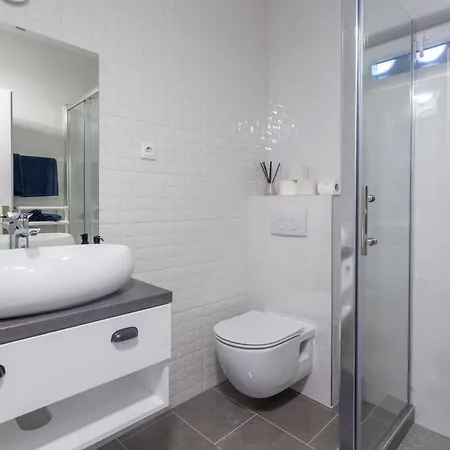 Mamma Mia Apartments-city Center Apartment Hvar Town