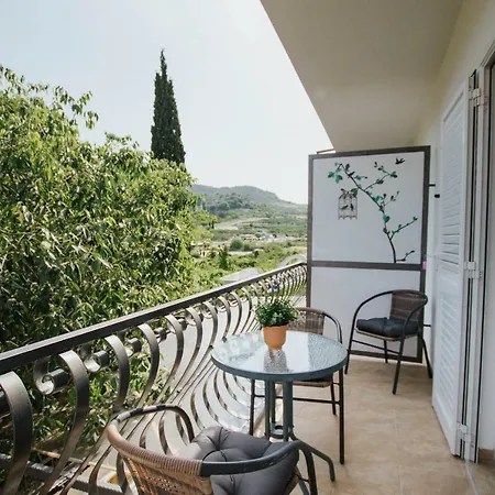 Mamma Mia Apartments-city Center *